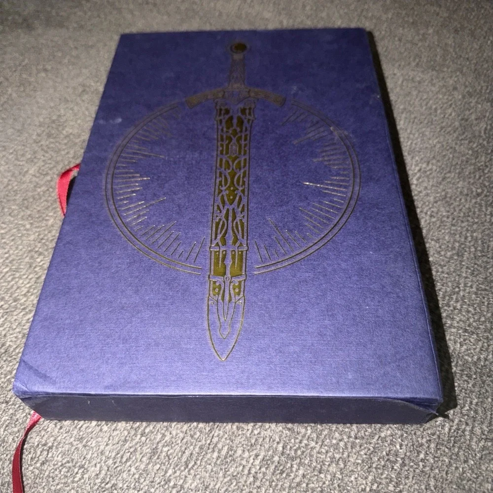 Throne of Glass Collector's Edition by Sarah J. Maas (2018)  New Box D